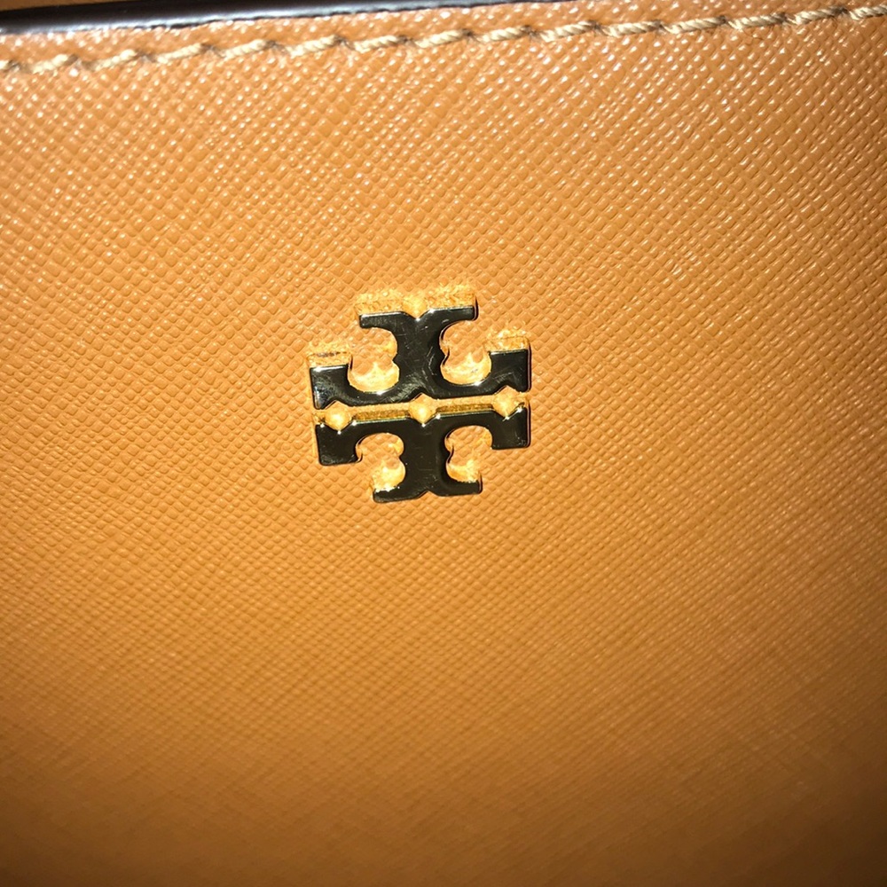 Tory Burch bag - Picture 2 of 4